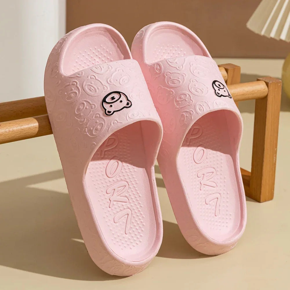 Chaussons style claquette avec motif ours (taille 36-45) - Rose / 36-37