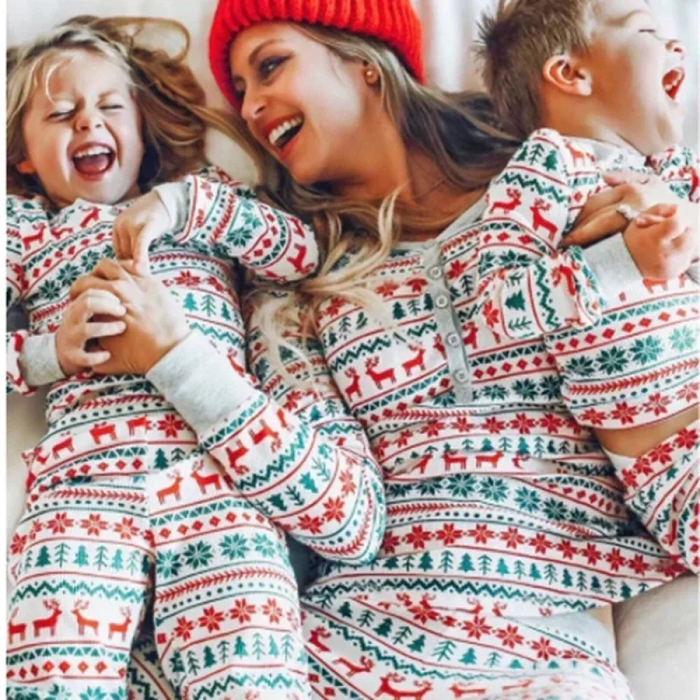 Pyjama de Noël Enfant à motifs nordiques (2-15 ans)